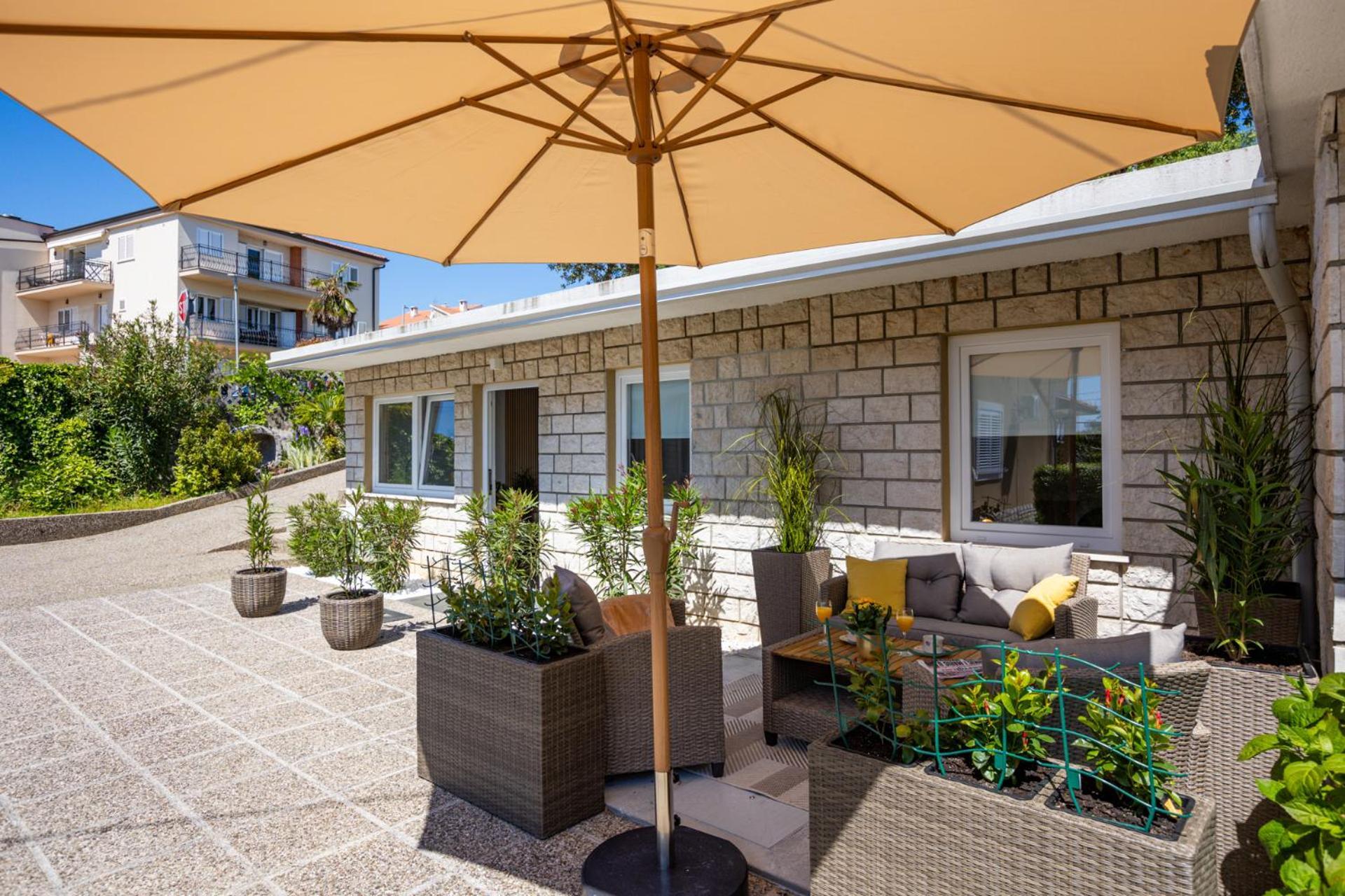 Villa Marica Tiny House In Krk City Centre Krk Town Exterior foto